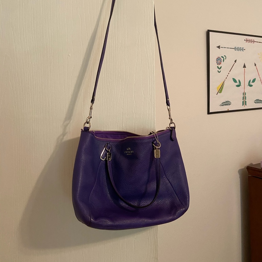 Purple Coach purse in excellent condition.